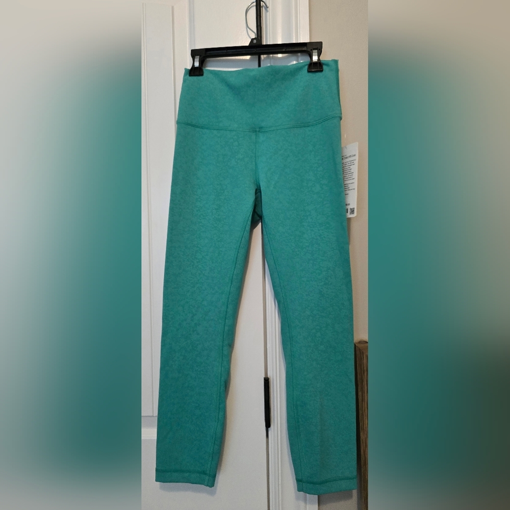 lululemon Wunder Train HR Crop 23", NWT Size 6 Blaze Maldives Green